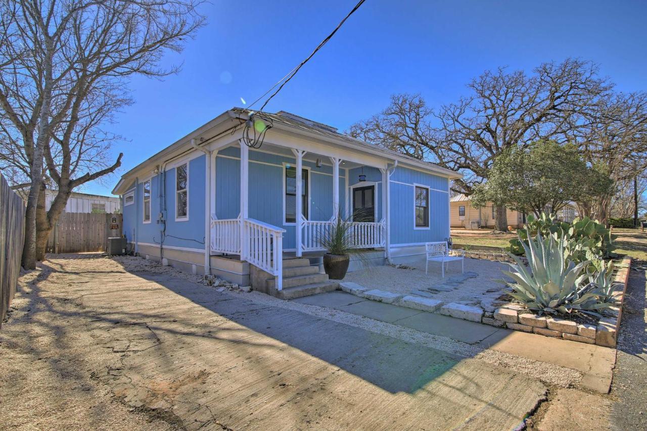 Texas Home With Backyard Oasis, Walk To Main St Fredericksburg Exteriör bild